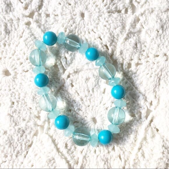 3 Blue Bead Stone Elastic Bracelets 3/$20 - Picture 4 of 4